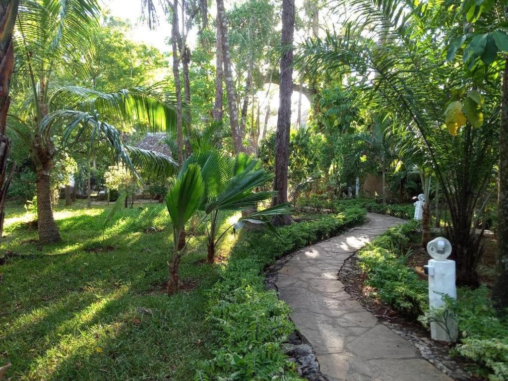 Dianistar Villas Diani Beach Buitenkant foto
